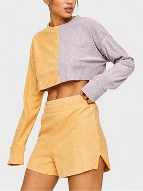Colorblock Yellow Purple Lounge Set Cropped Sweatshirt Top Shorts Women’s Size S